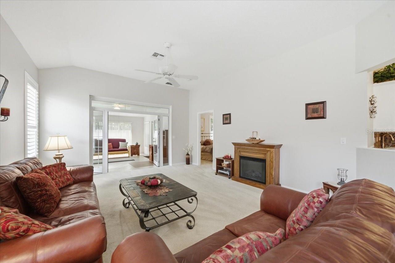 15028 Silversmith Cir Property Photo 20