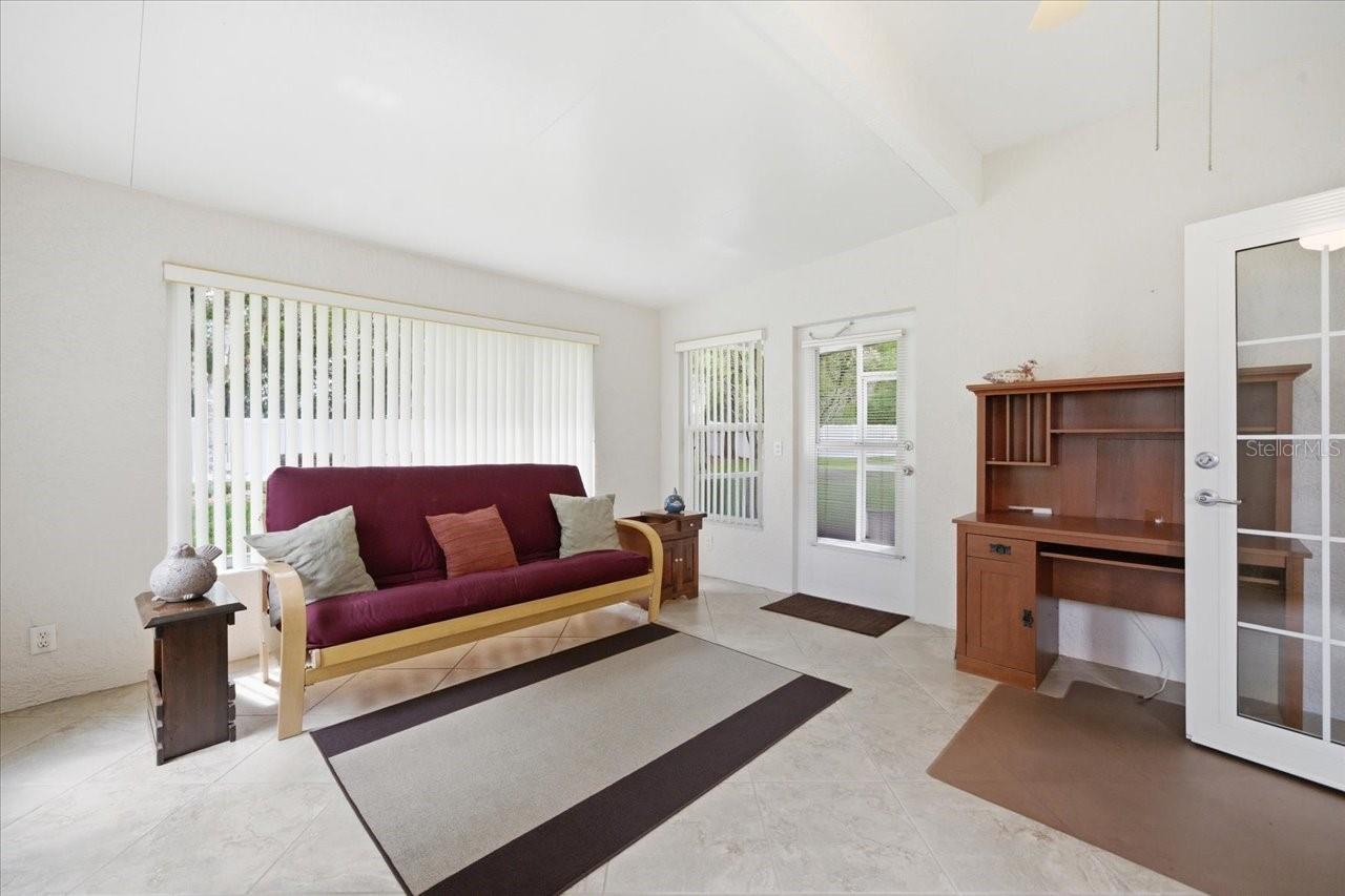 15028 Silversmith Cir Property Photo 22
