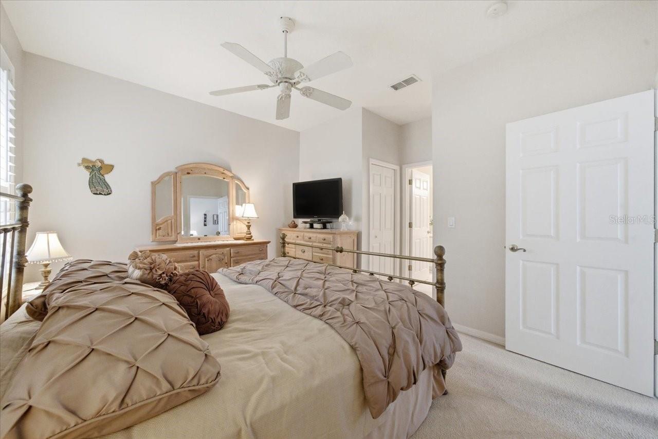 15028 Silversmith Cir Property Photo 29