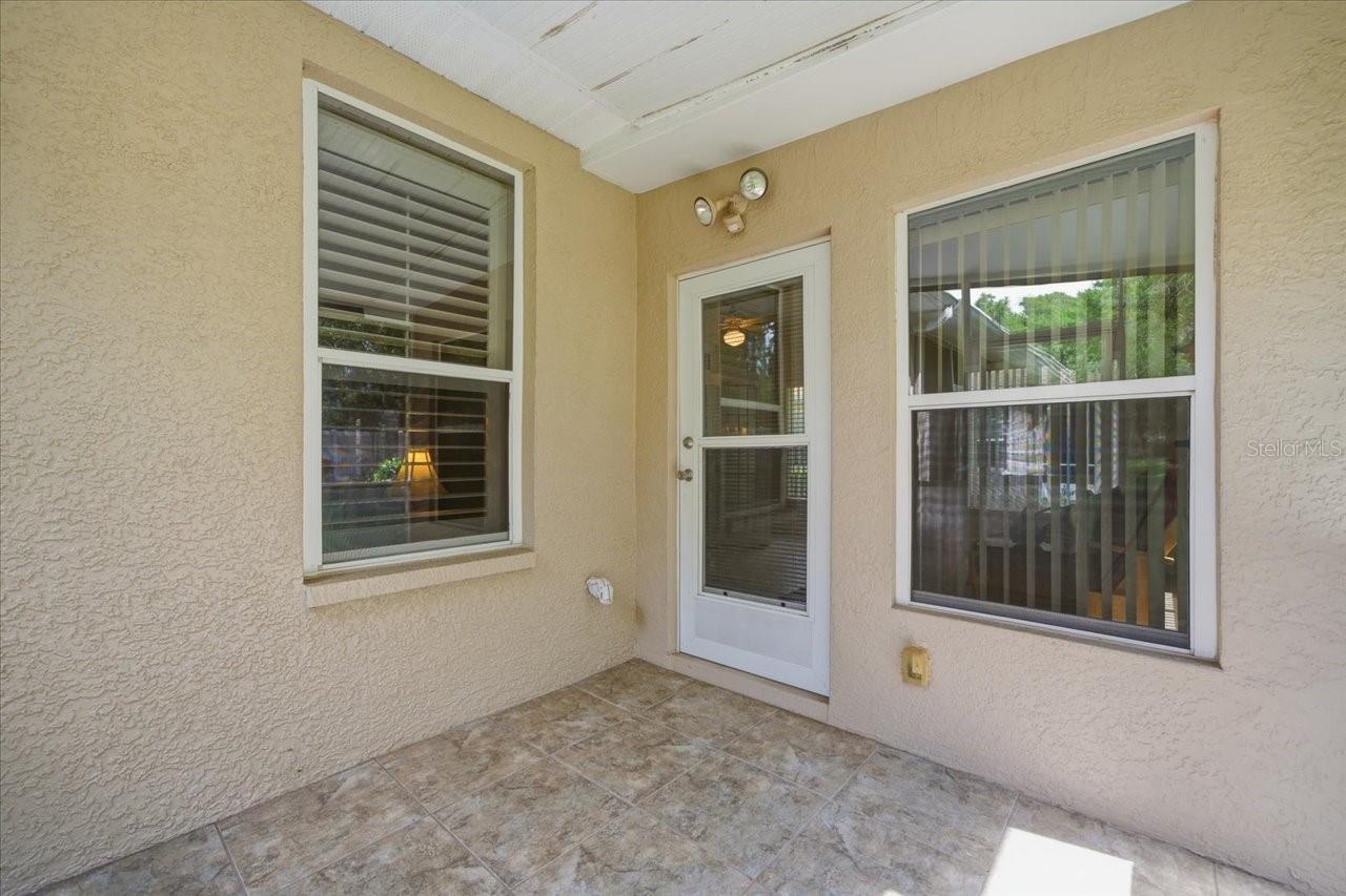 15028 Silversmith Cir Property Photo 39