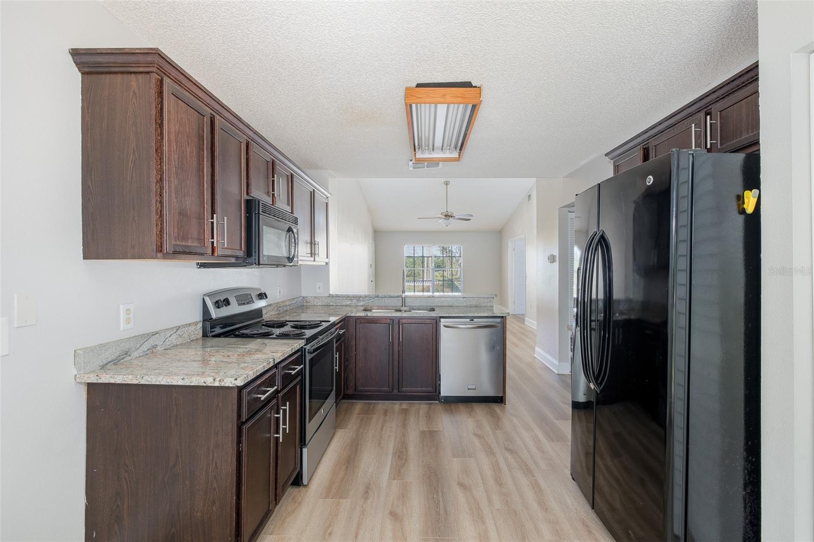 7900 Hardwick Dr #827 Property Photo 8