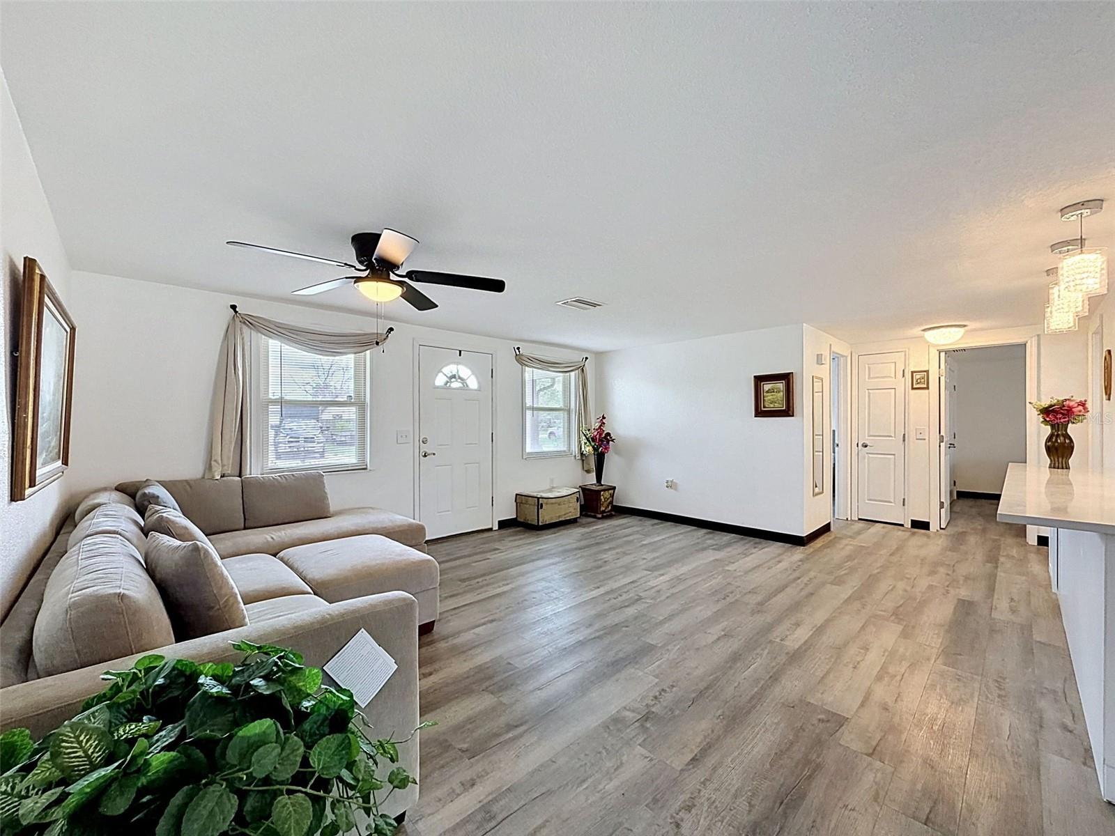 12735 1st Isle Property Photo 9