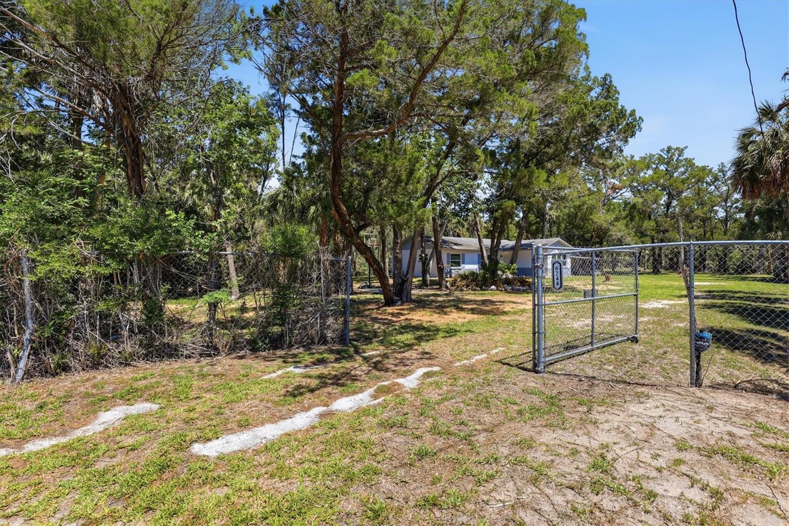 6244 Colony Cir Property Photo 27