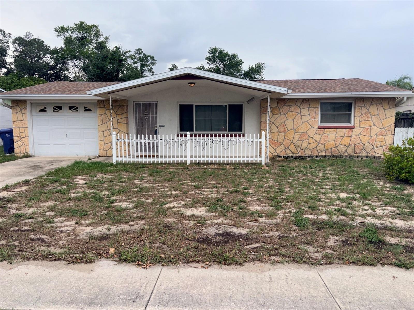 3541 Bigelow Dr Property Photo 1