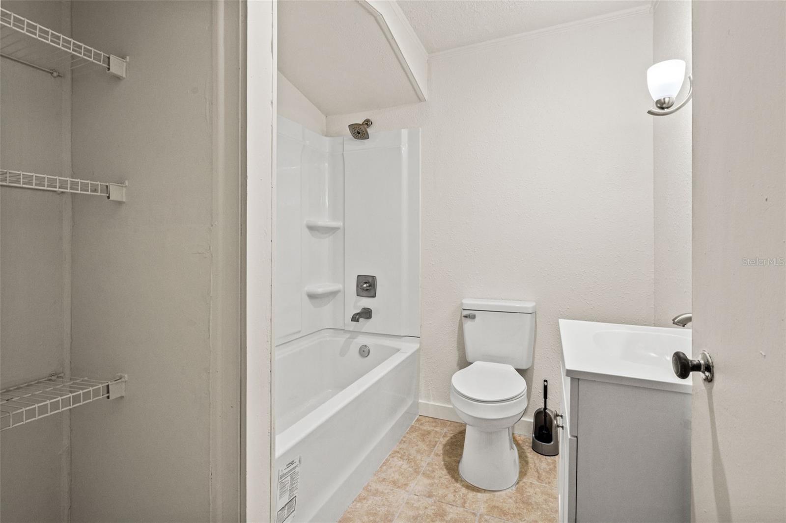 16119 Wilson Blvd Property Photo 17