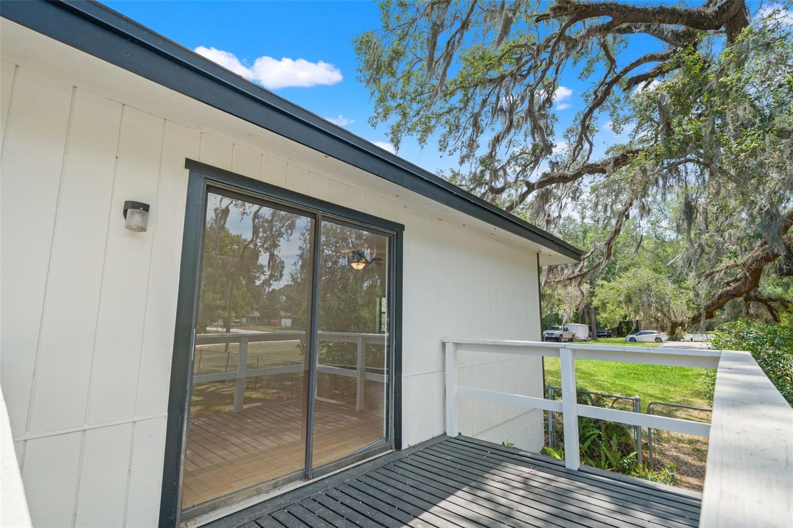 16119 Wilson Blvd Property Photo 32