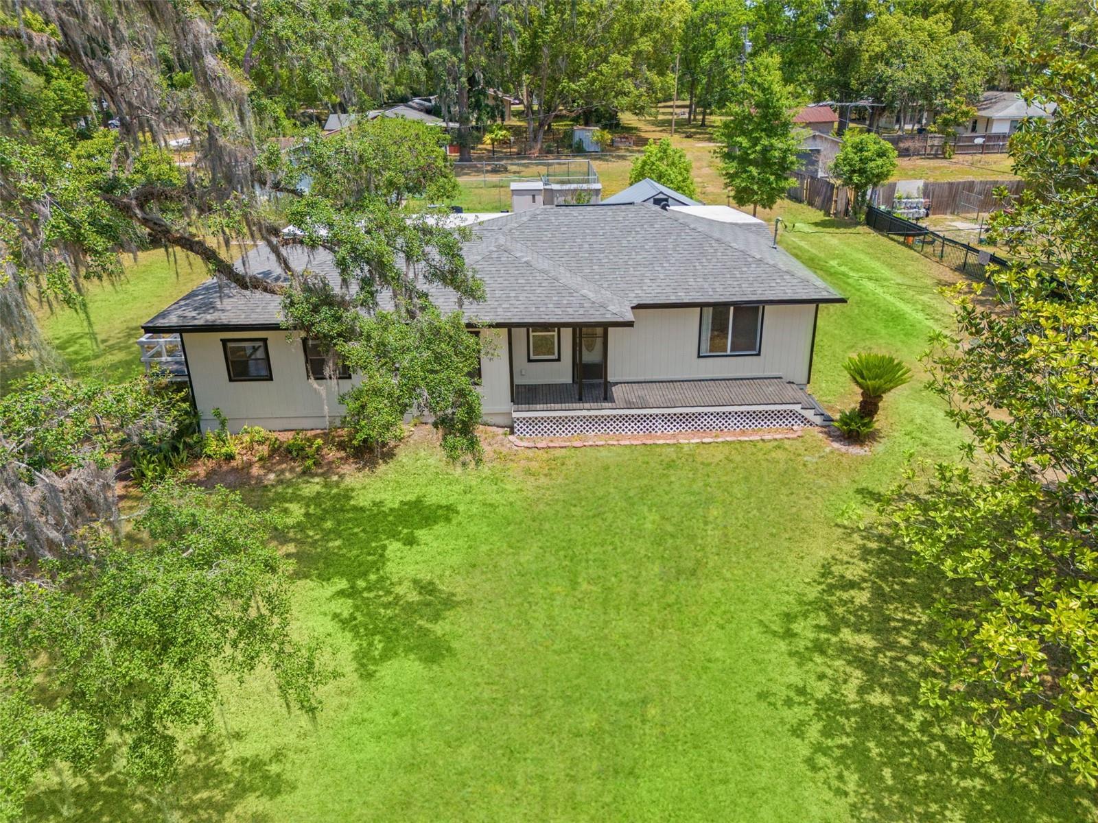 16119 Wilson Blvd Property Photo 33