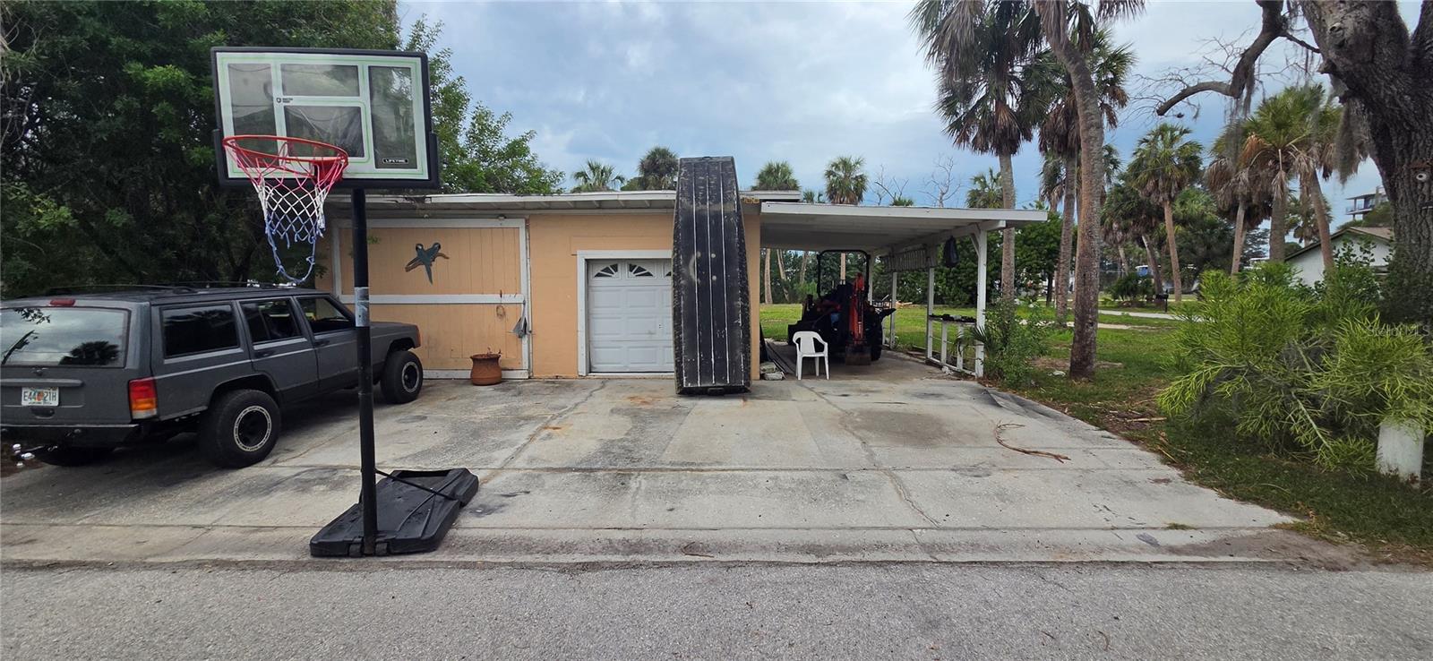 4824 Dowell Dr Property Photo 15