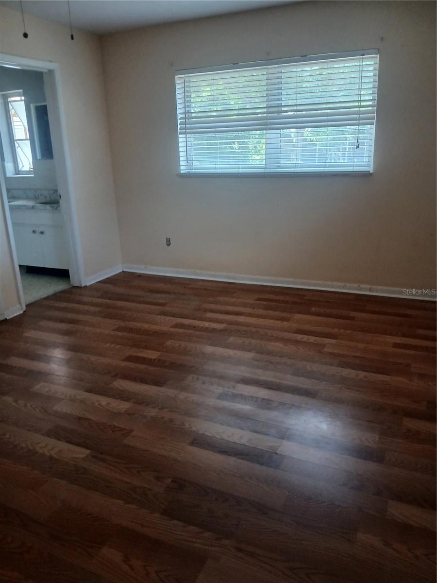 7304 Acorn Cir Property Photo 9