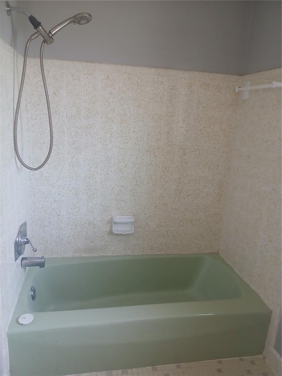 7304 Acorn Cir Property Photo 14