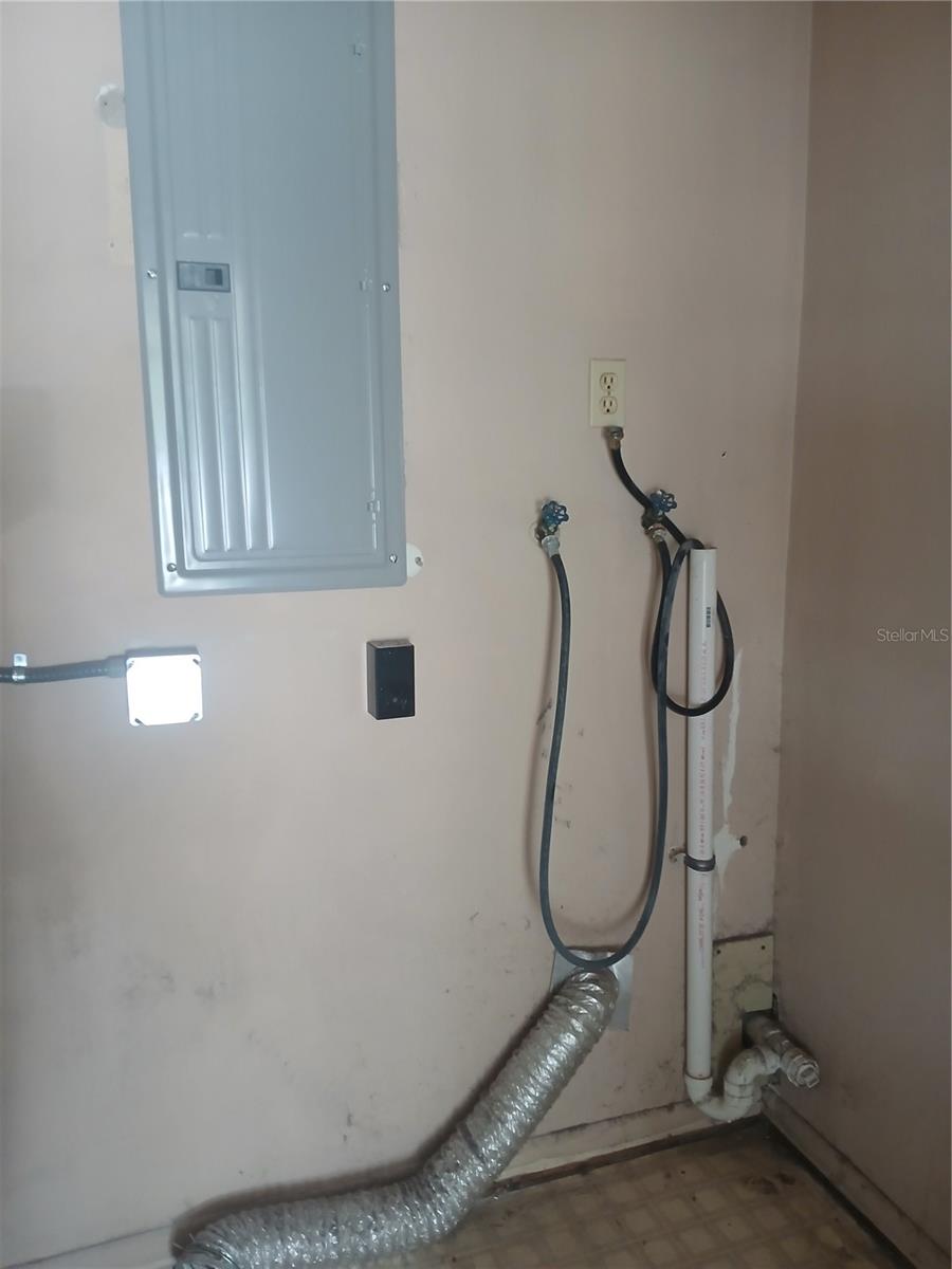 7304 Acorn Cir Property Photo 16