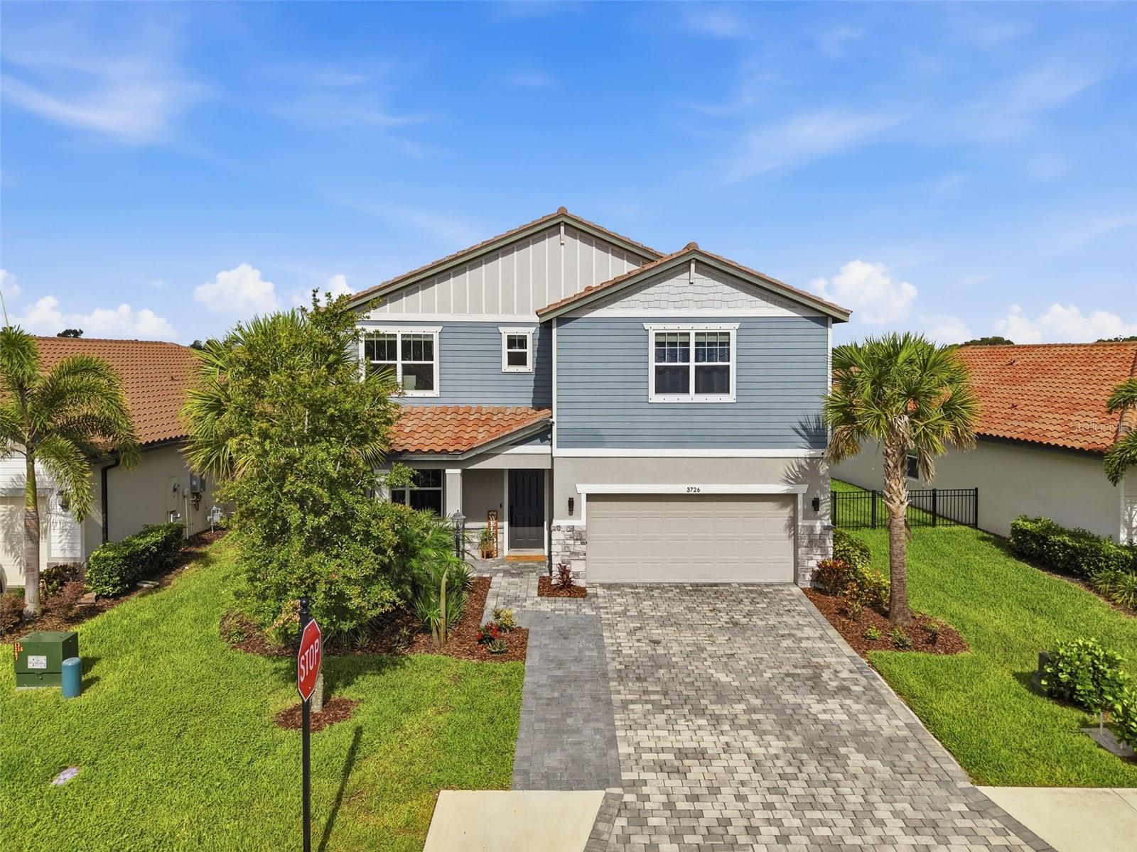 3726 Savanna Palms Ct Property Photo 4