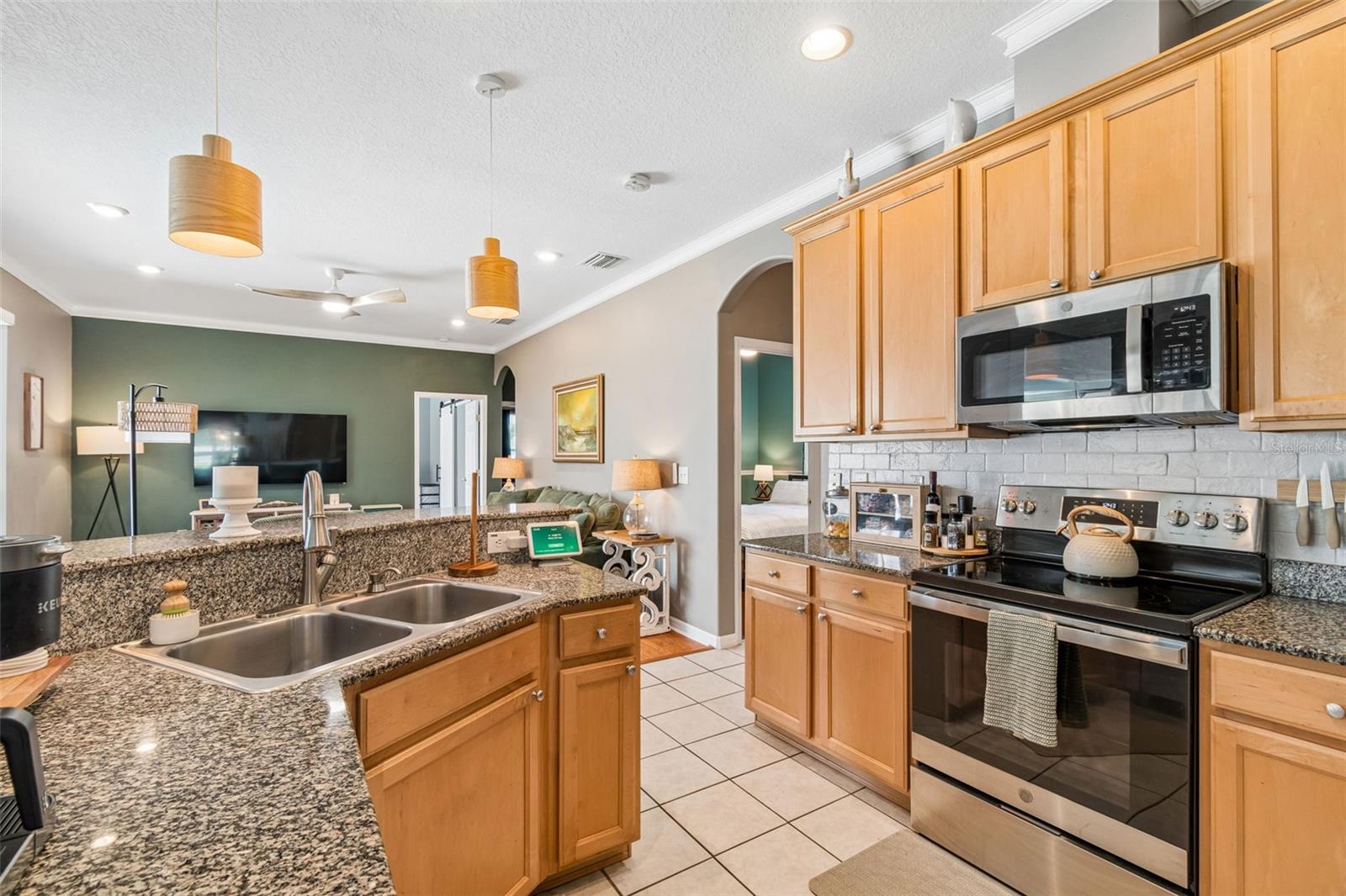 1616 Regal Mist Loop Property Photo 25