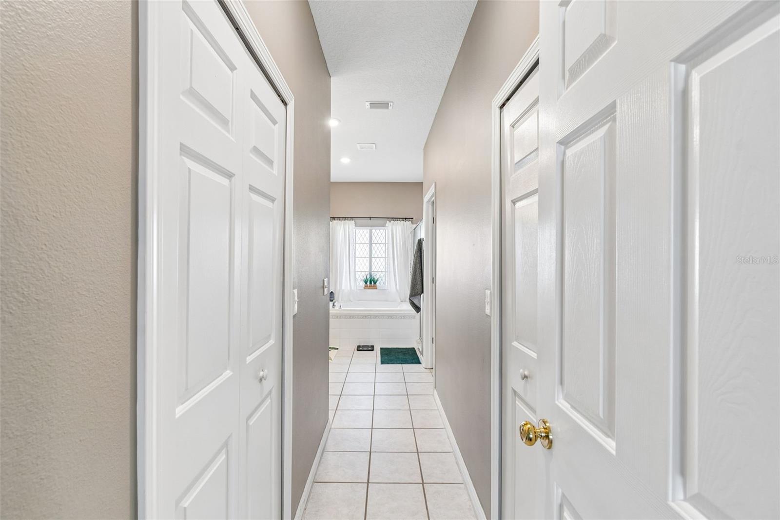 1616 Regal Mist Loop Property Photo 40
