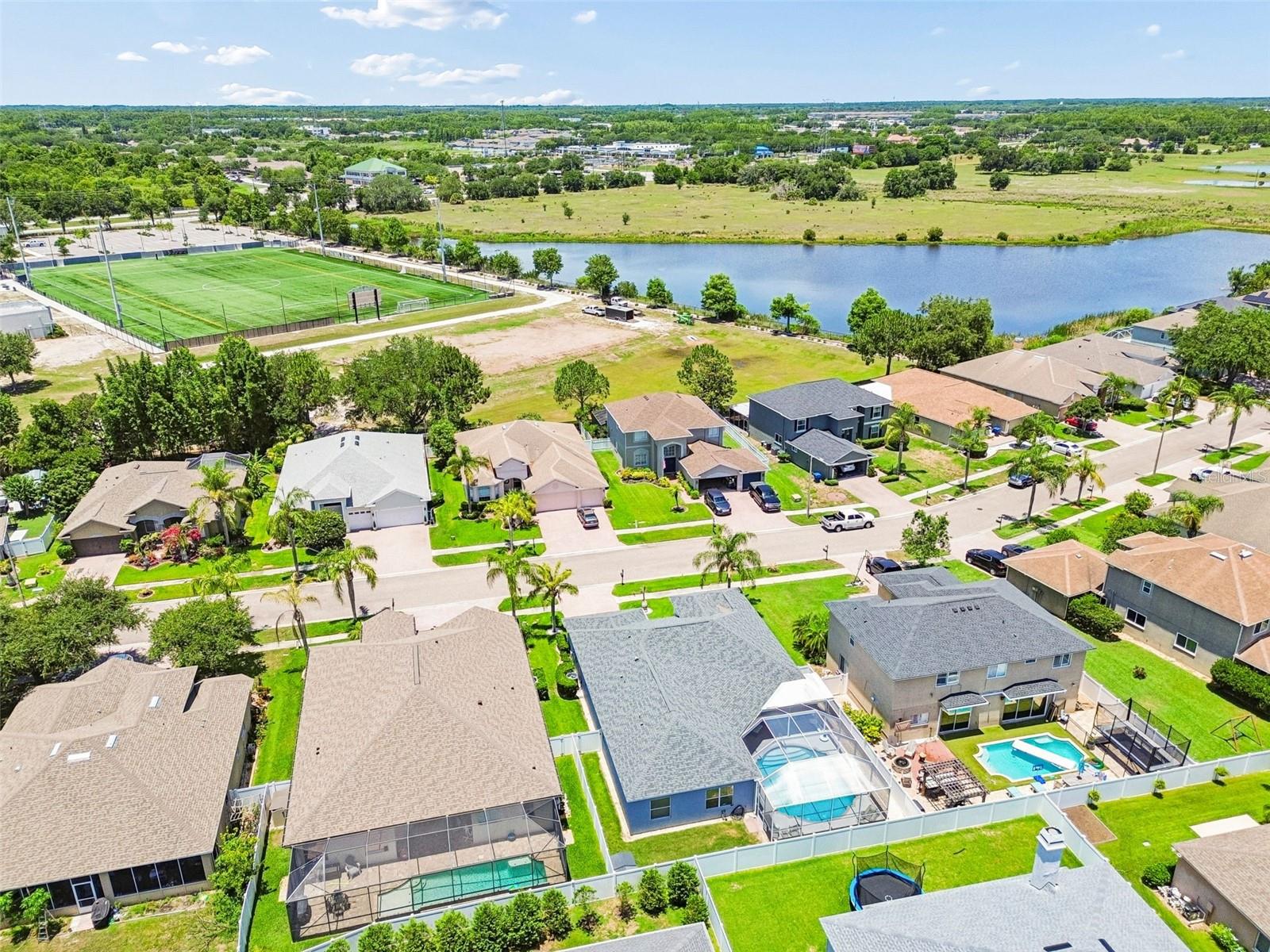 1616 Regal Mist Loop Property Photo 89