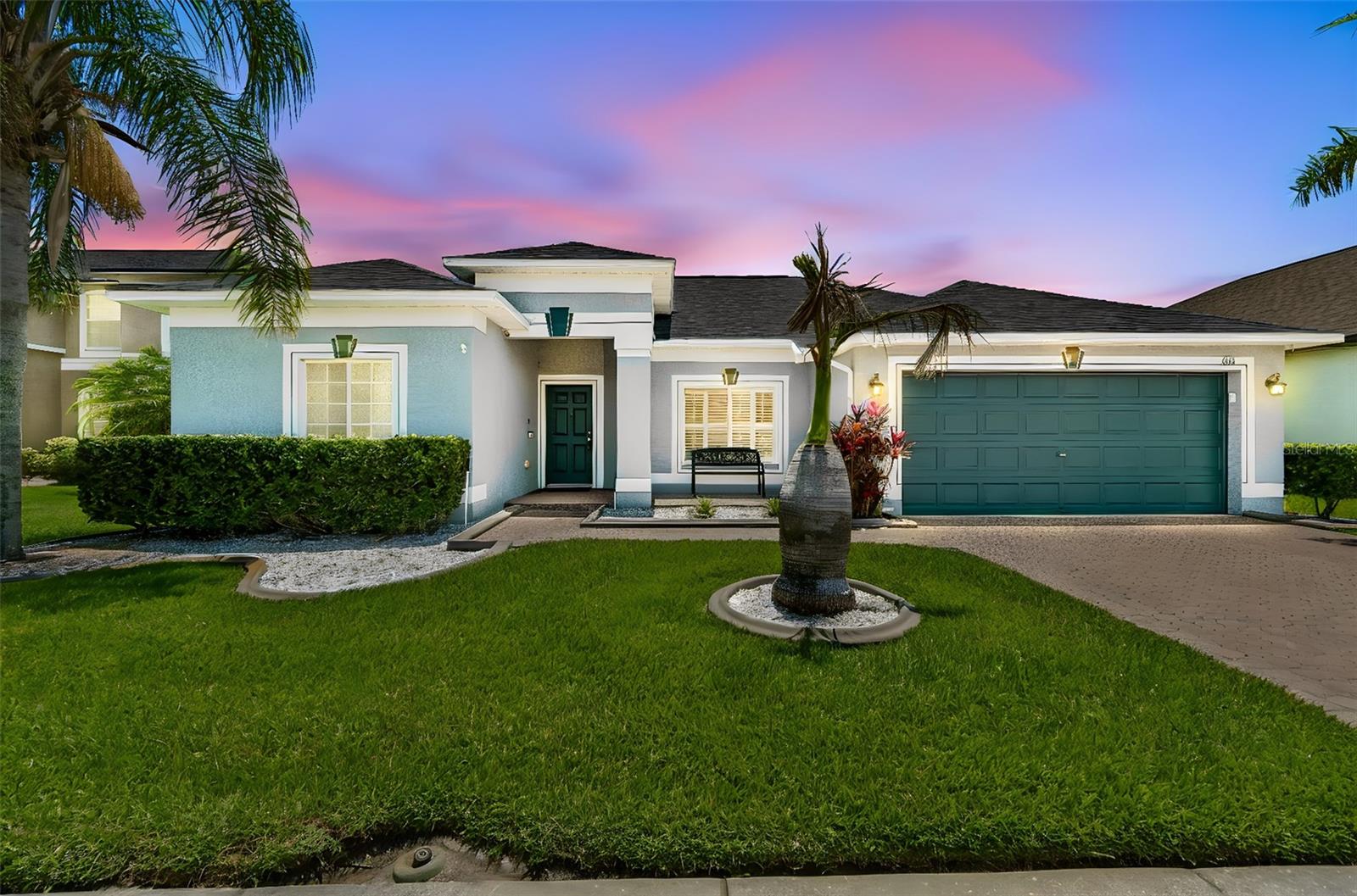 1616 Regal Mist Loop Property Photo 98