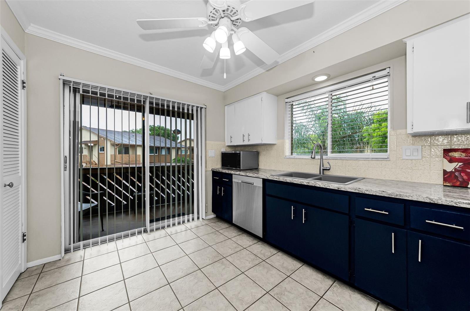 3835 Lighthouse Way Property Photo 10