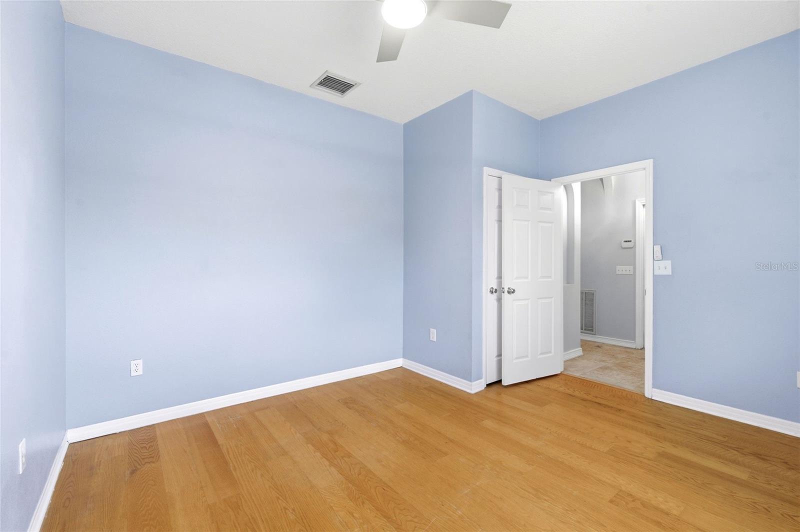 1623 Crossvine Ct Property Photo 8