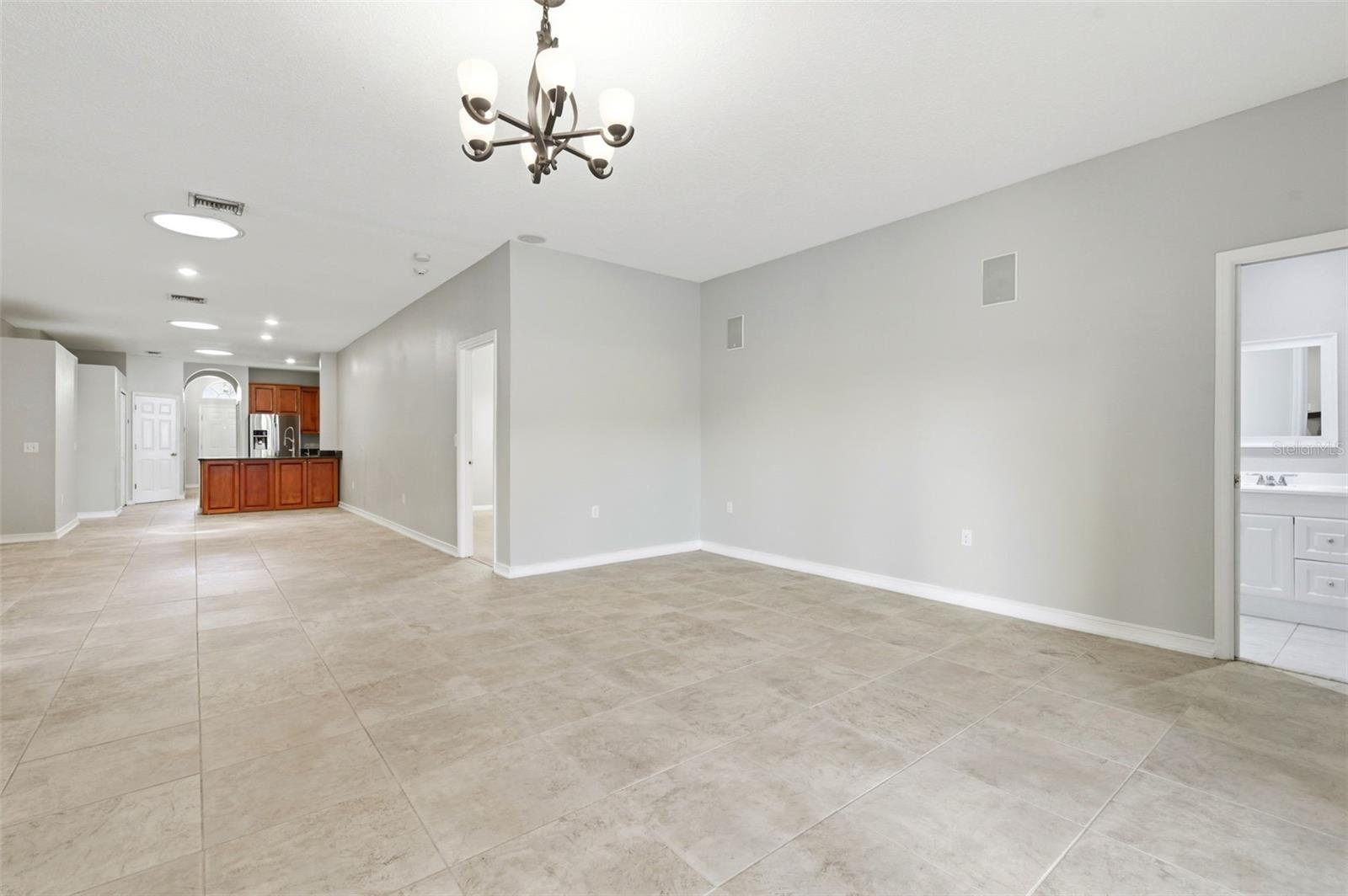 1623 Crossvine Ct Property Photo 20