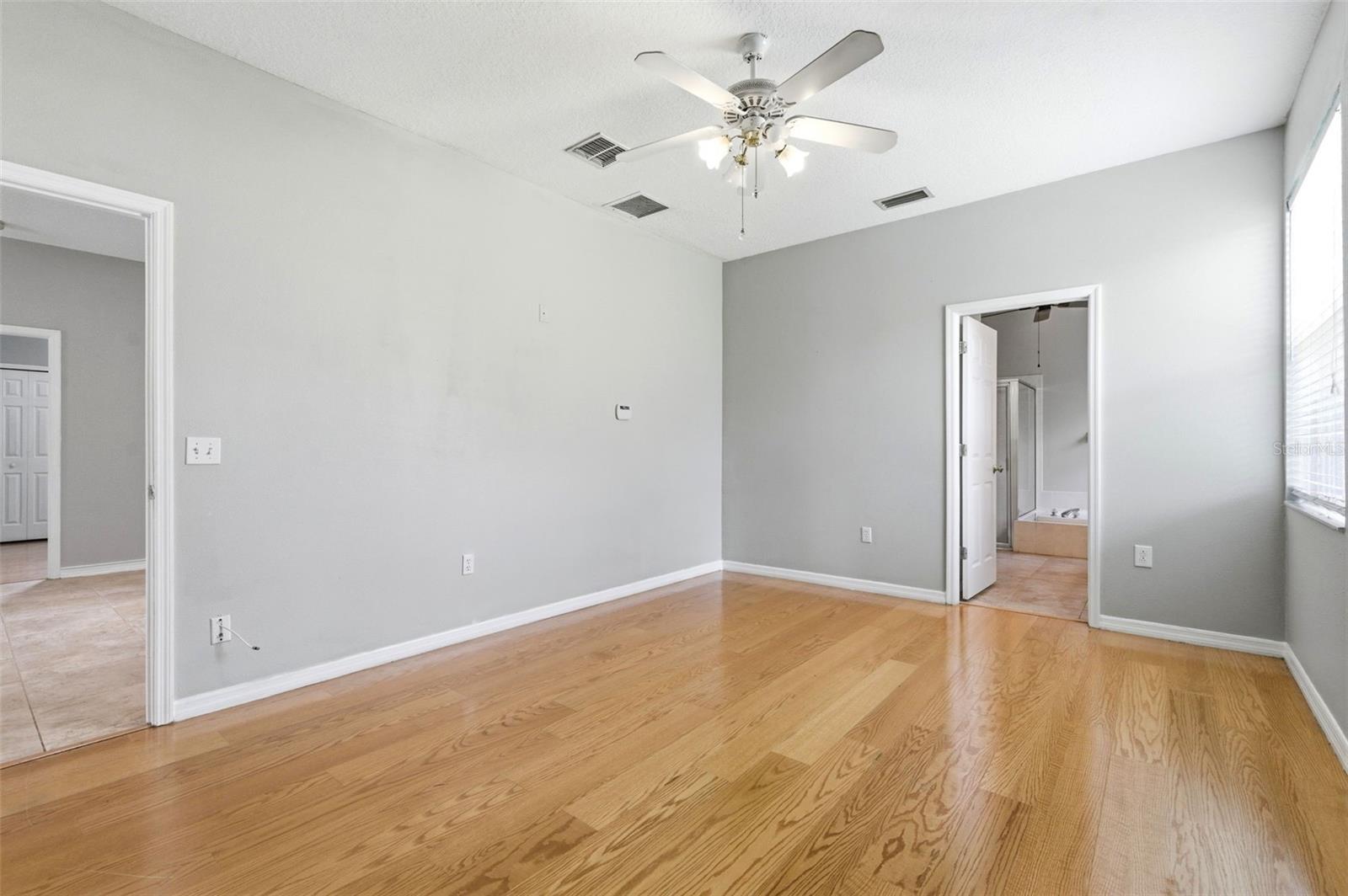 1623 Crossvine Ct Property Photo 24