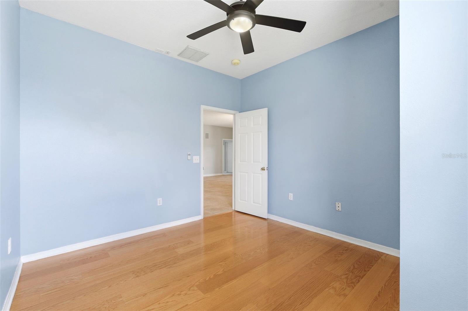 1623 Crossvine Ct Property Photo 35