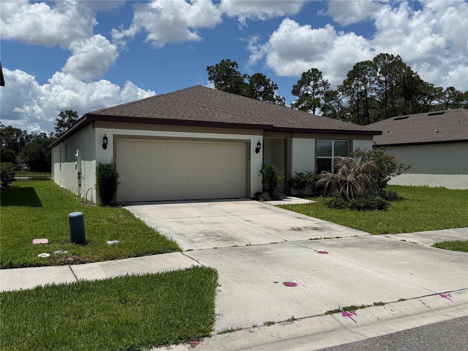 30596 Thunderbird Dr Property Photo 4