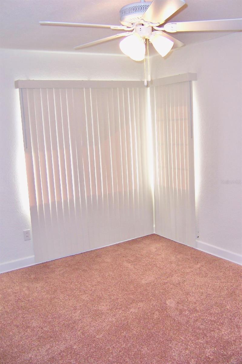 411 Pleasant St Property Photo 15