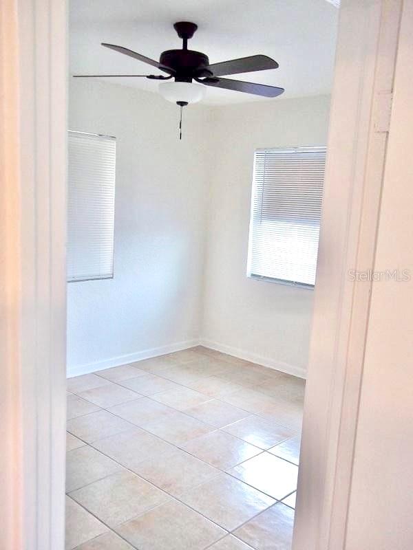 411 Pleasant St Property Photo 27