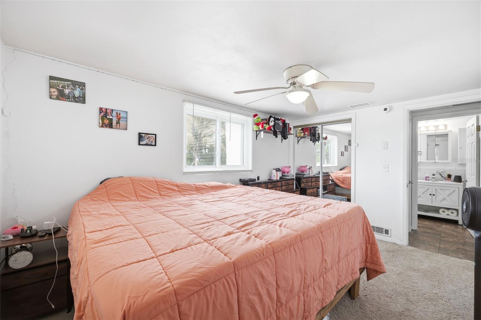 13 E Lemon St Property Photo 13