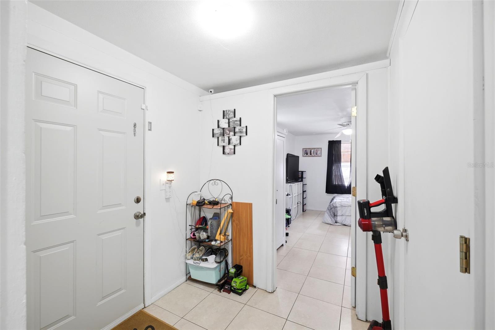 13 E Lemon St Property Photo 16