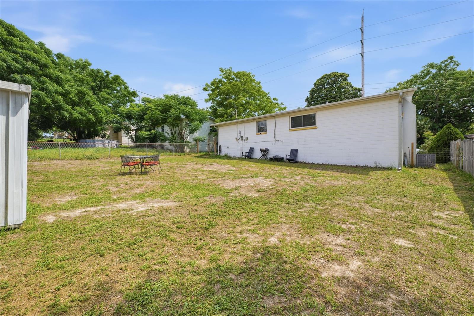 13 E Lemon St Property Photo 22