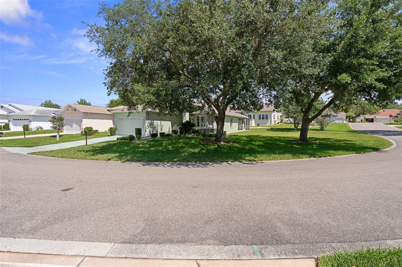 7483 Bridgewater Ln Property Photo 3