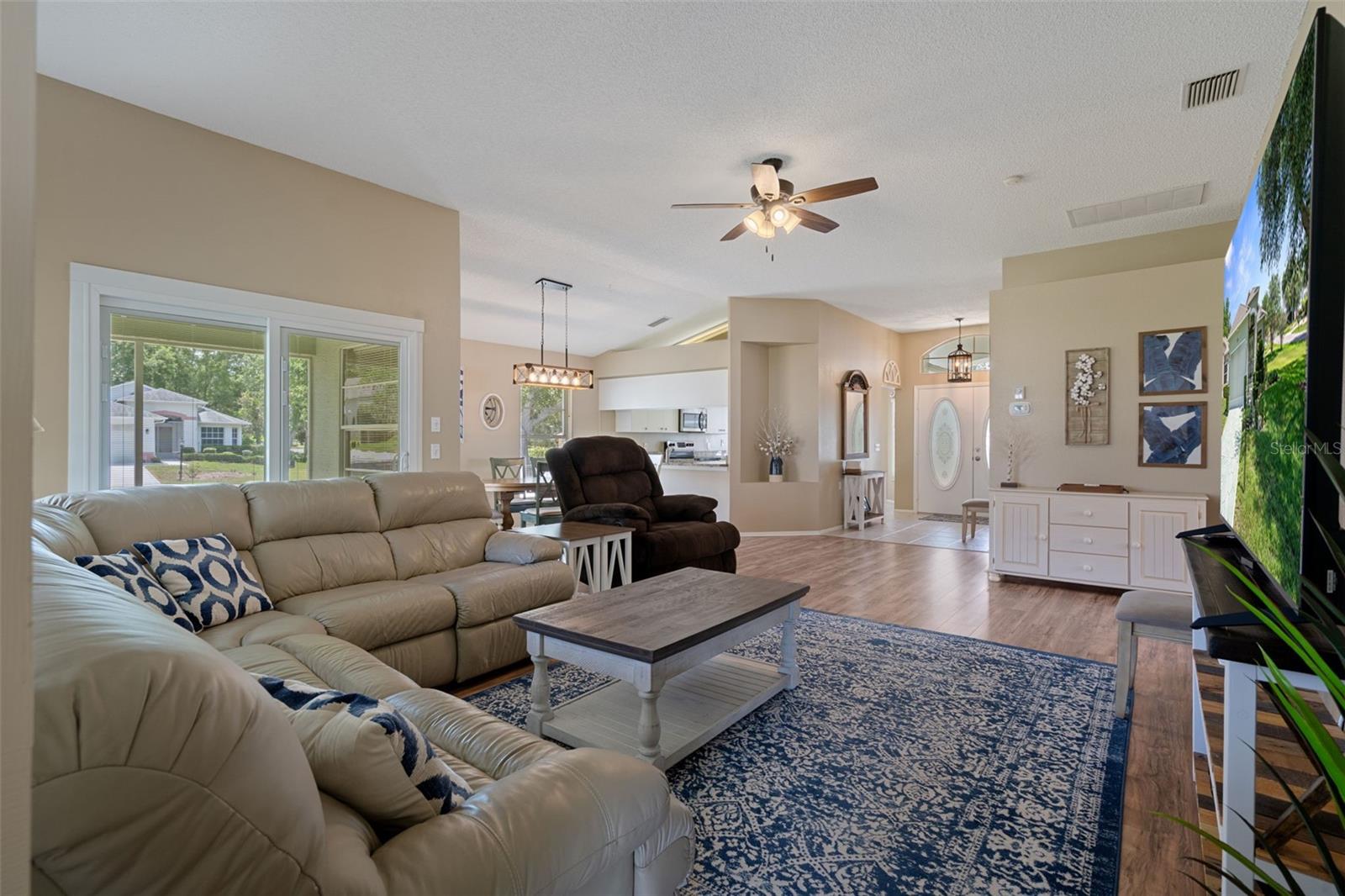 7483 Bridgewater Ln Property Photo 12