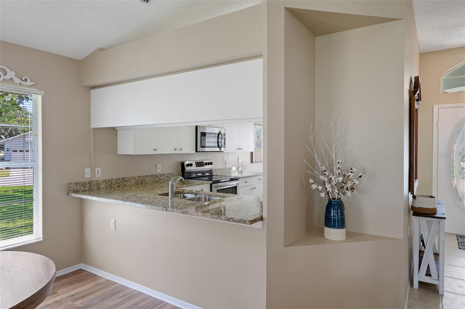 7483 Bridgewater Ln Property Photo 14