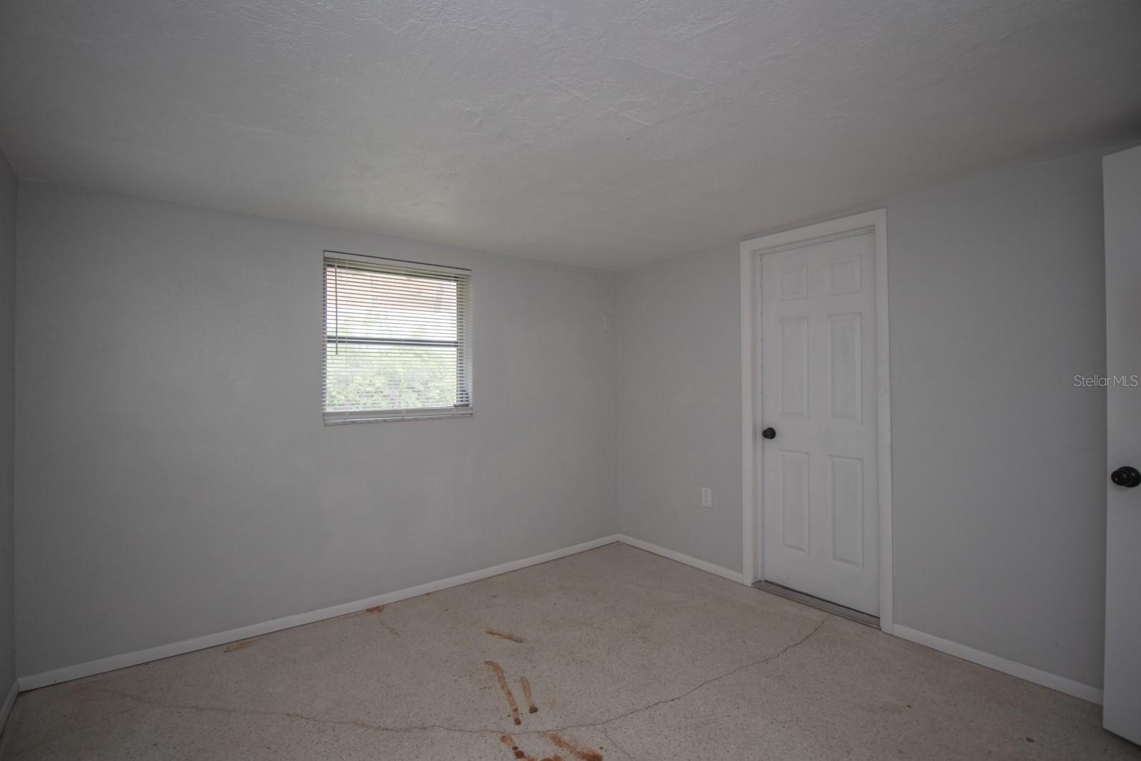 5615 Van Doren Ave Property Photo 11