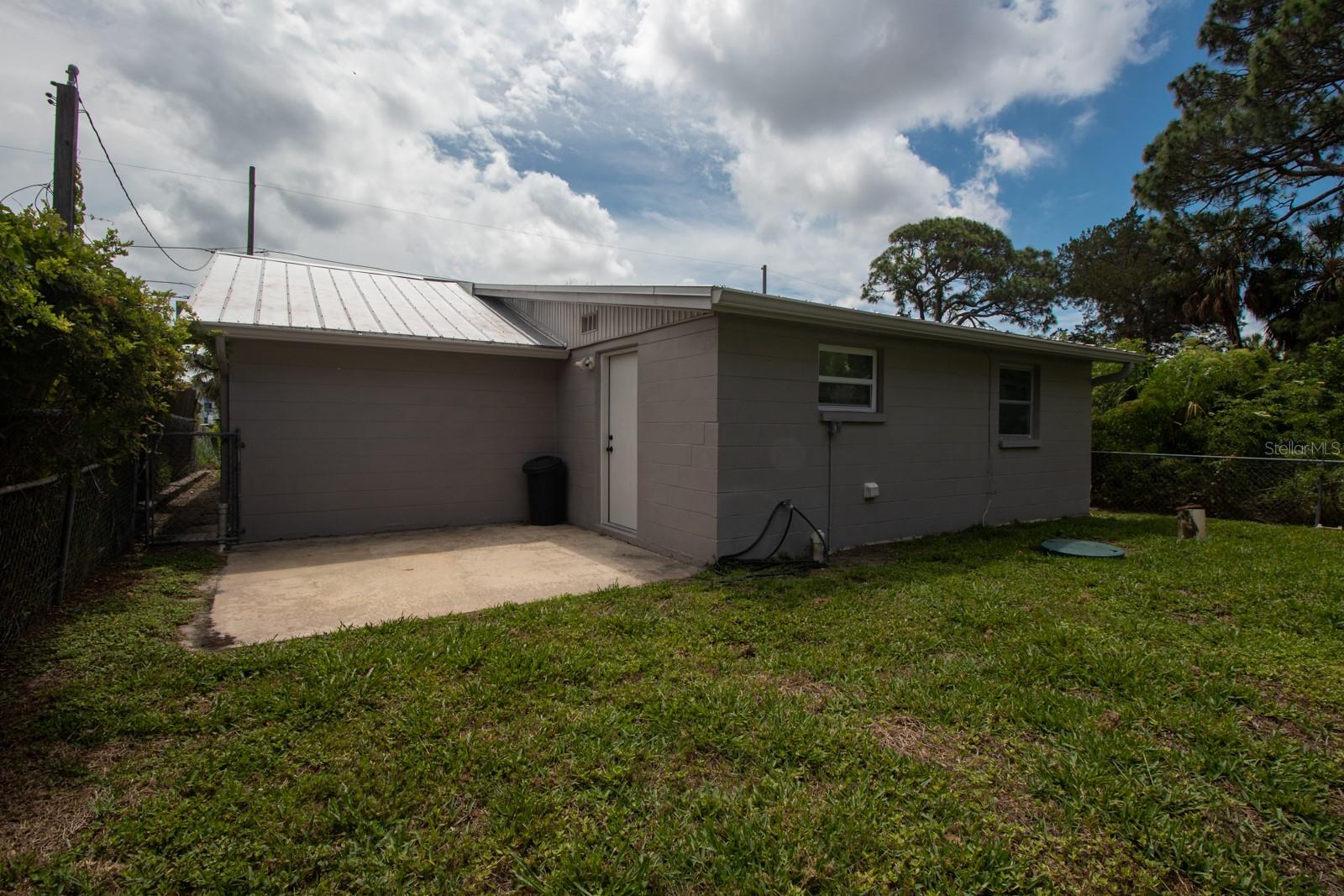 5615 Van Doren Ave Property Photo 22