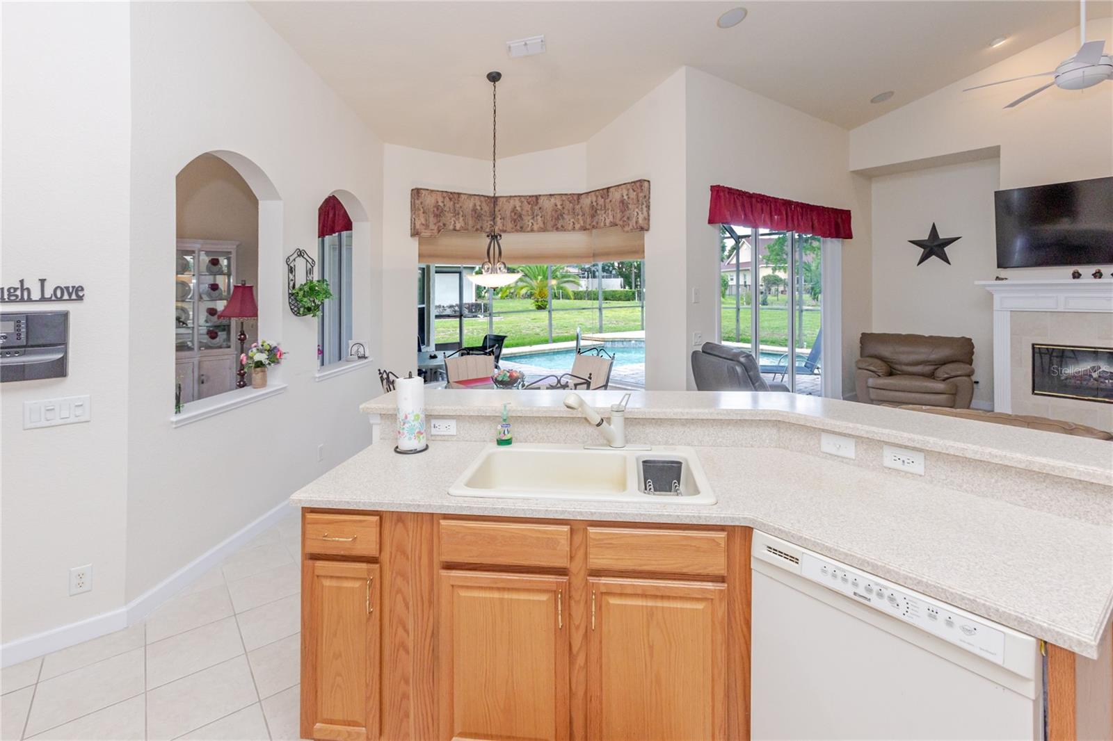 4072 Misty View Dr Property Photo 15