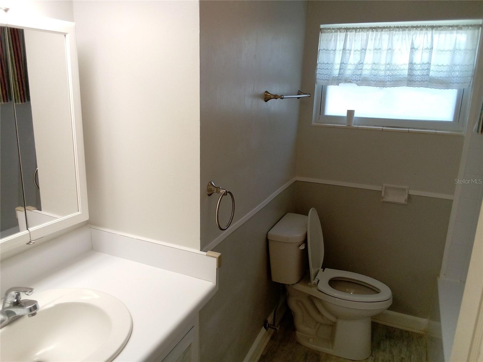 906 Oak Dr Property Photo 17
