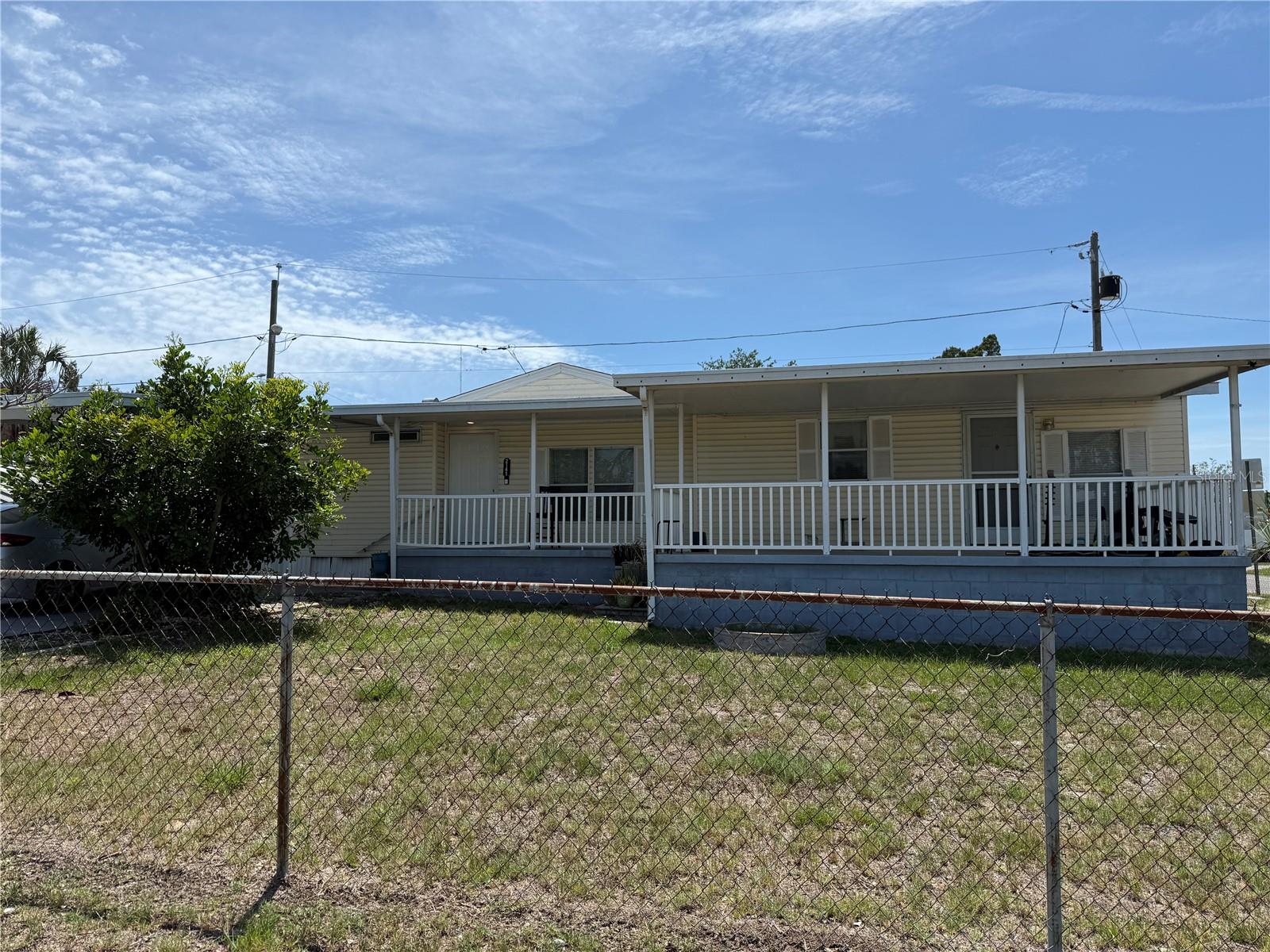 2141 Speck Dr Property Photo