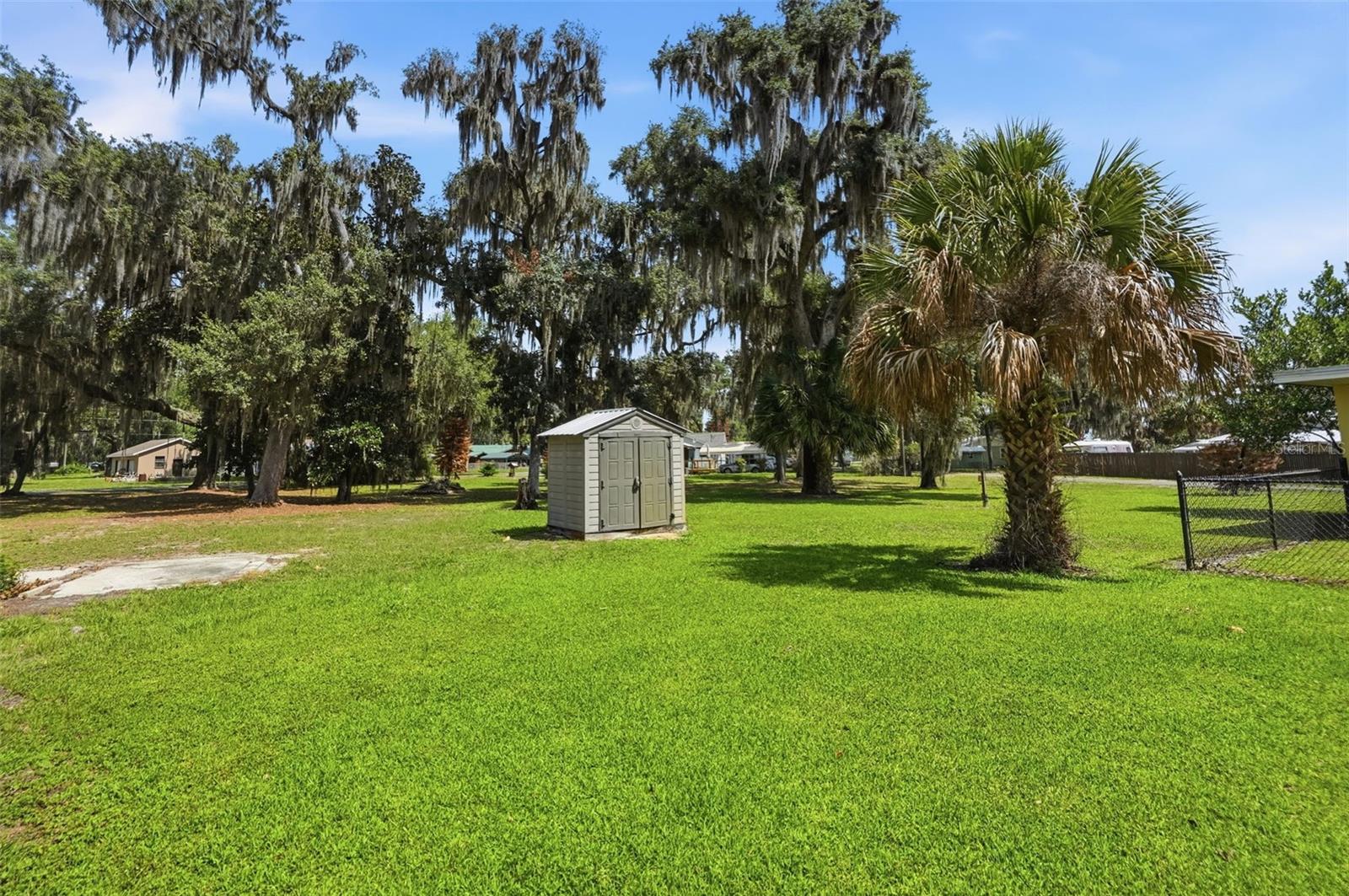 951 Cr 453 Property Photo 33