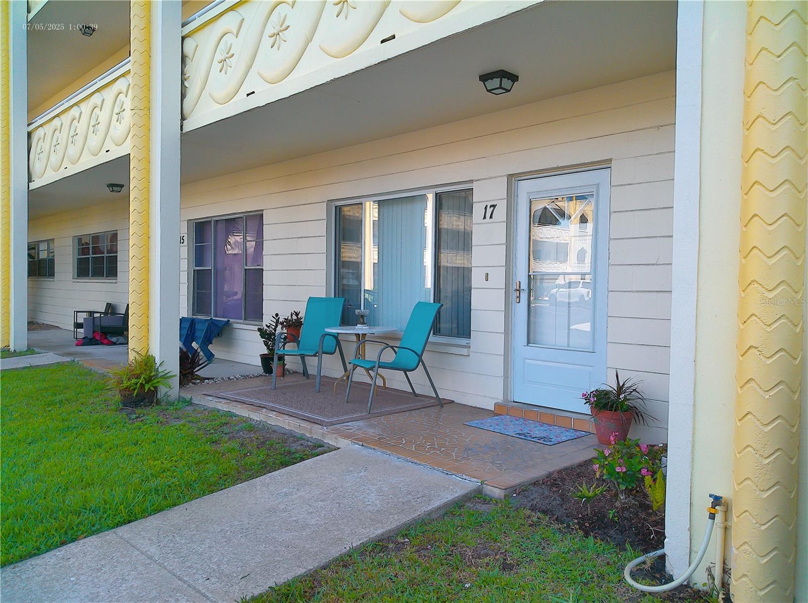 2361 Ecuadorian Way #17 Property Photo 1