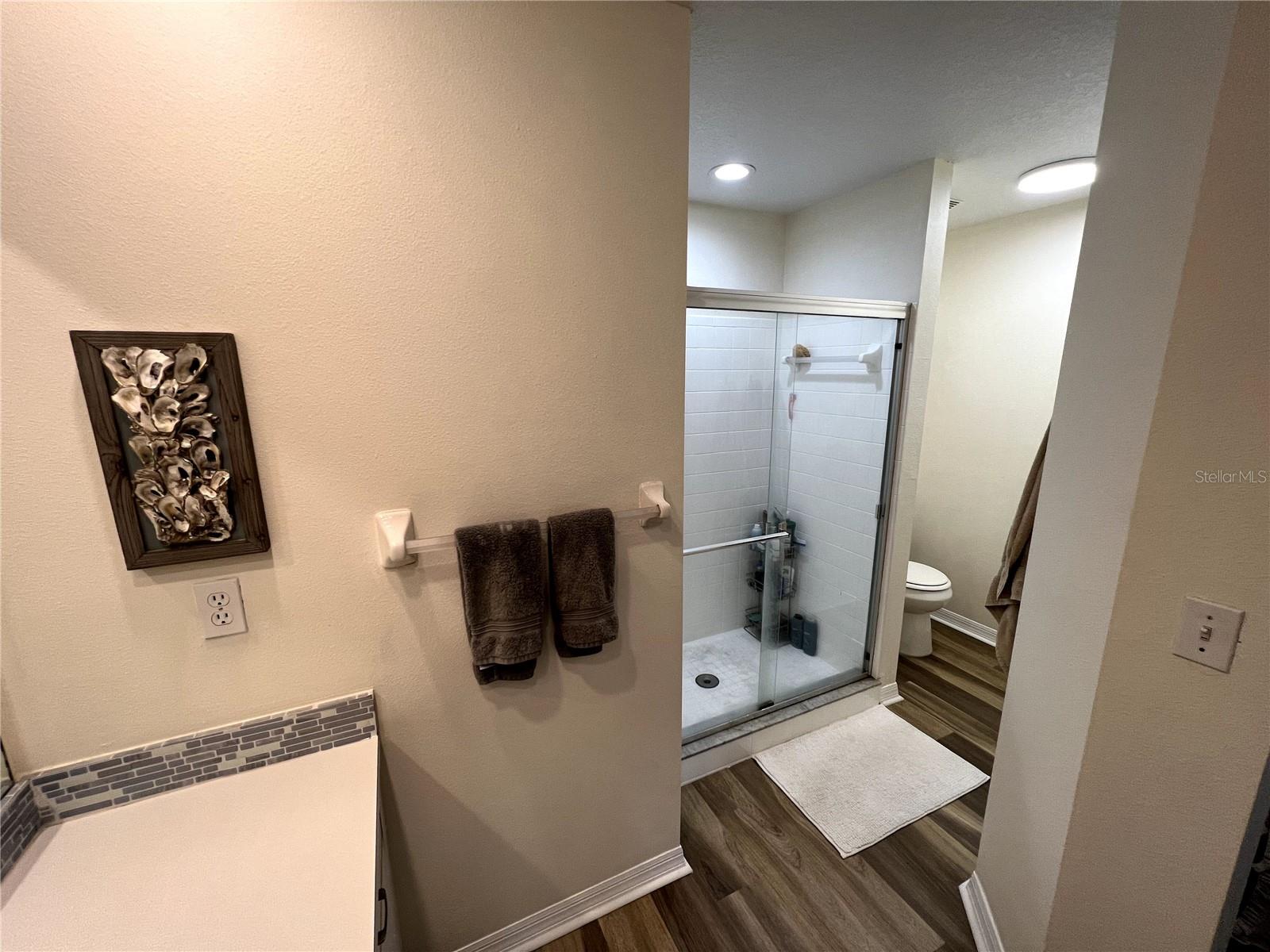 9485 Hamlin Blvd #8 Property Photo 16