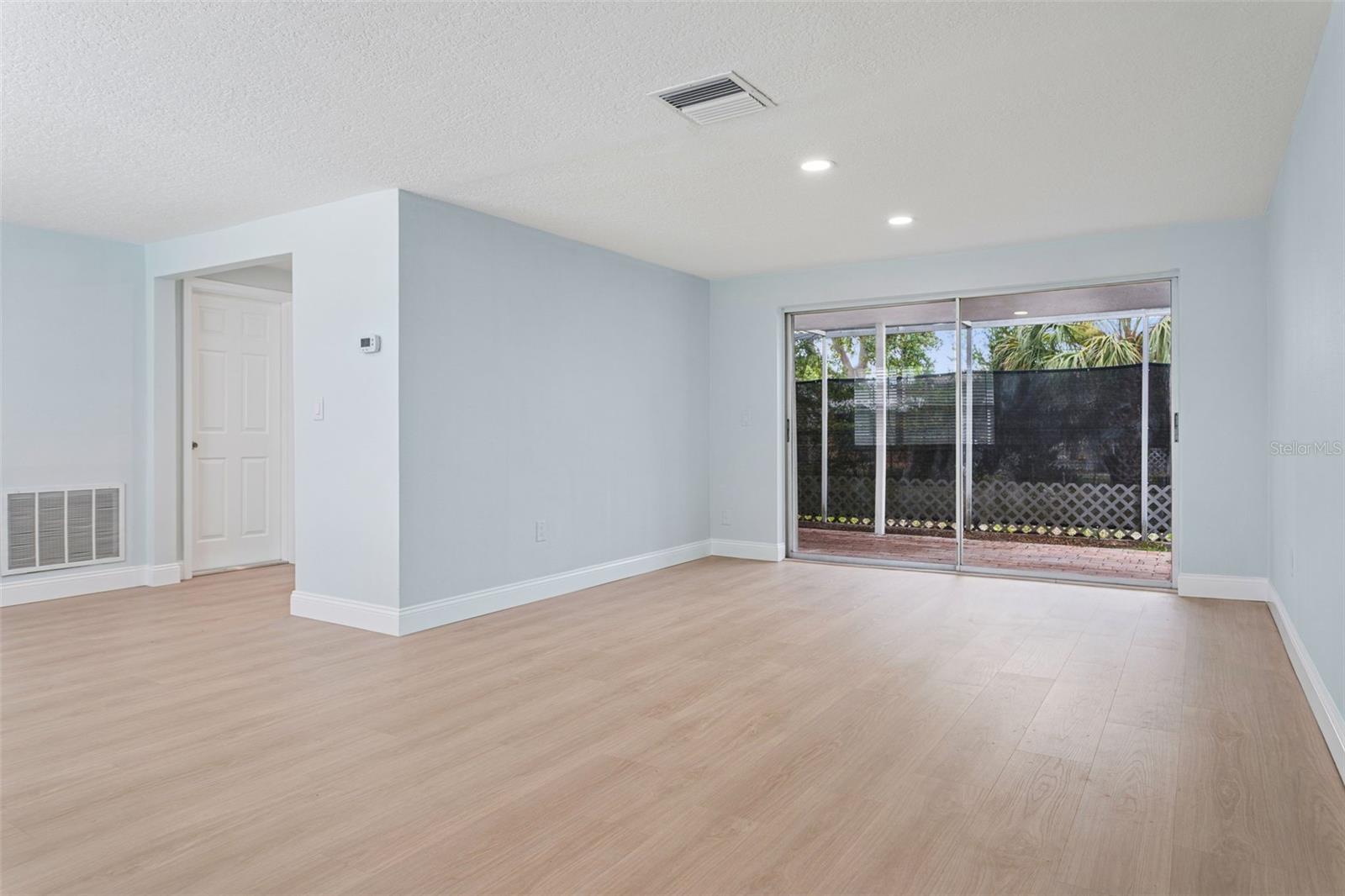 3115 Palamore Dr Property Photo 6