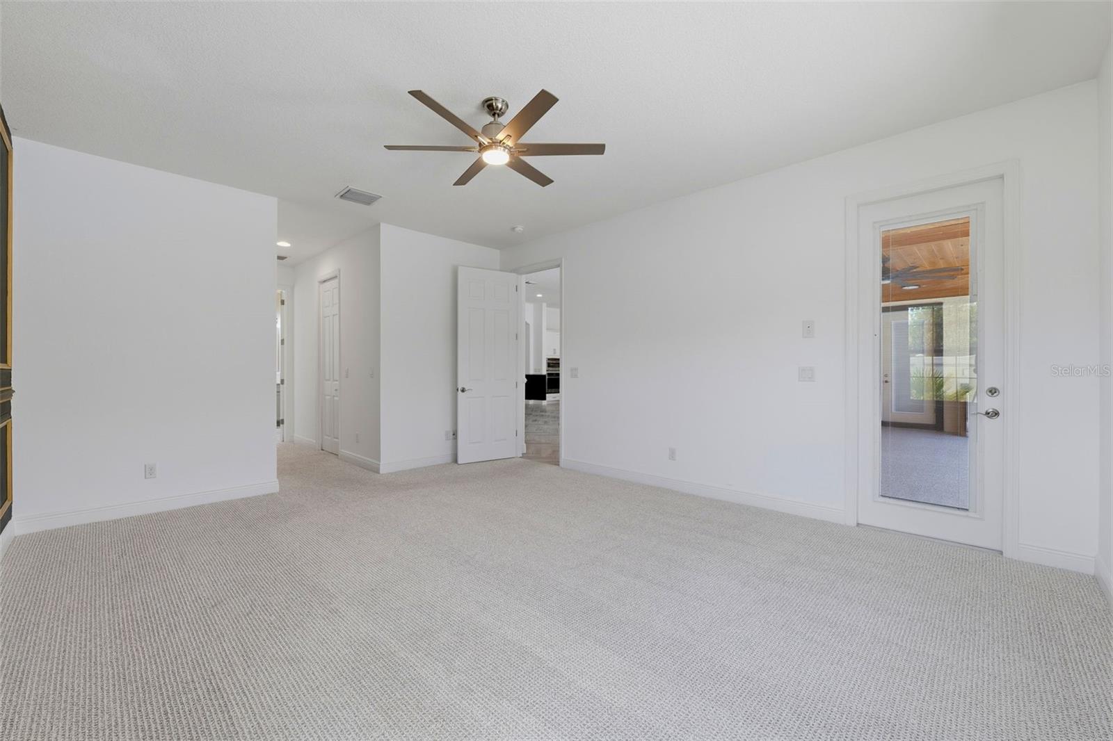 2451 Slade Ave Property Photo 29