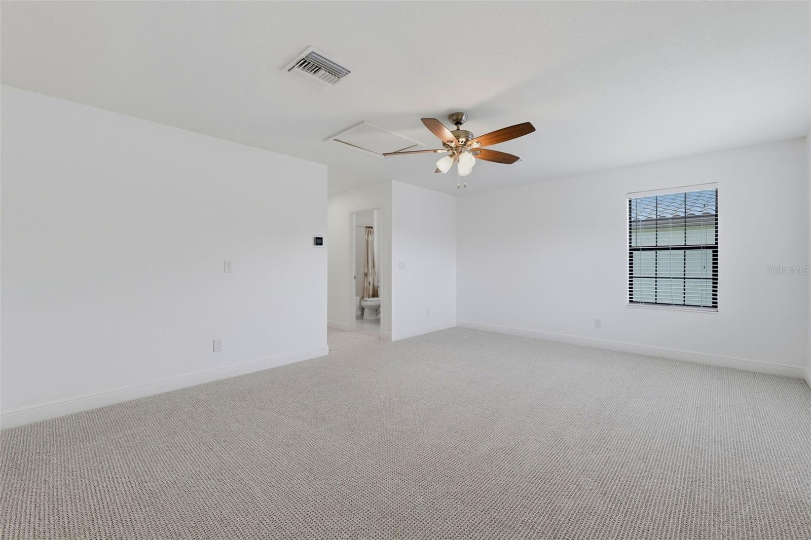 2451 Slade Ave Property Photo 30