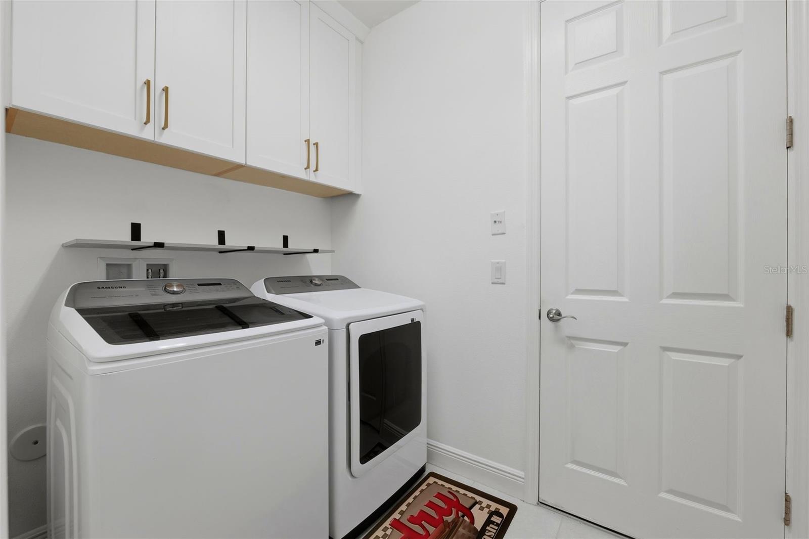 2451 Slade Ave Property Photo 40