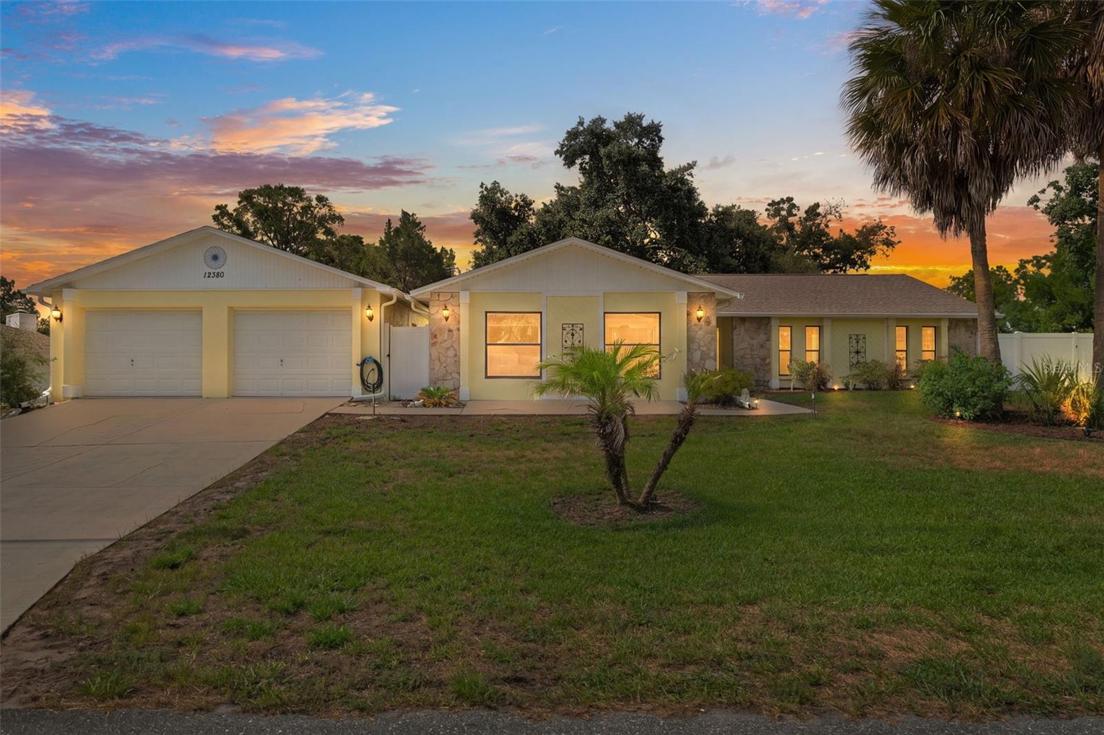 12380 Trout Cir Property Photo 4