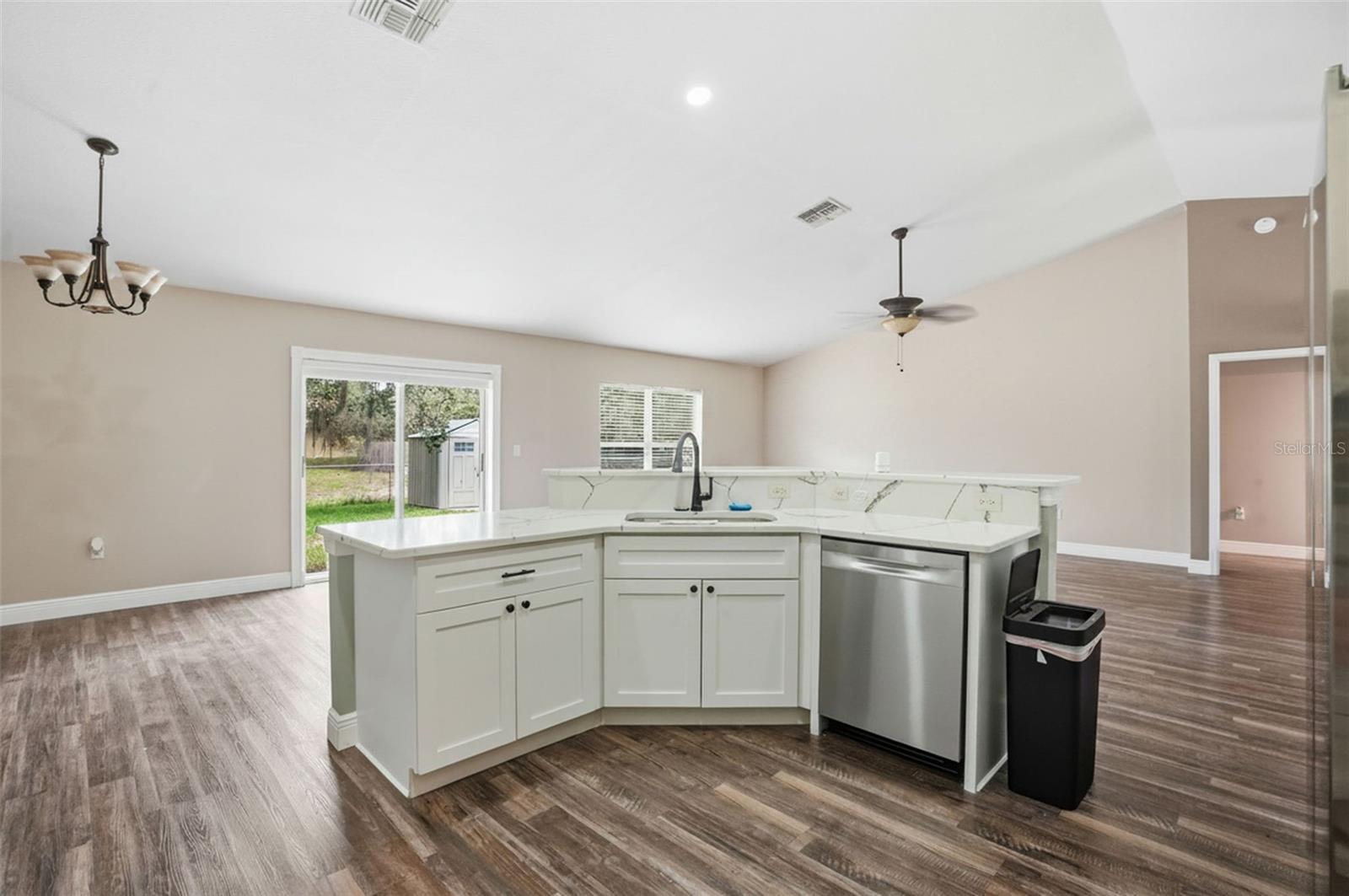 10487 Bradford St Property Photo 25