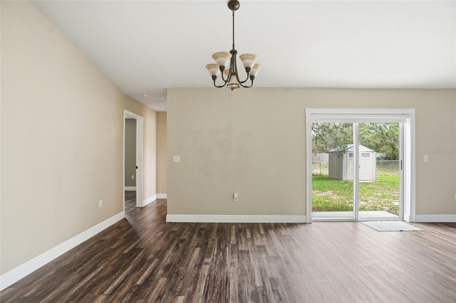 10487 Bradford St Property Photo 32