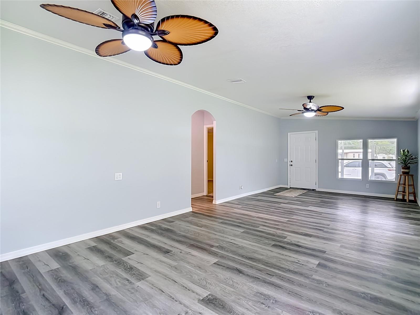 12331 Parkwood St Property Photo 49